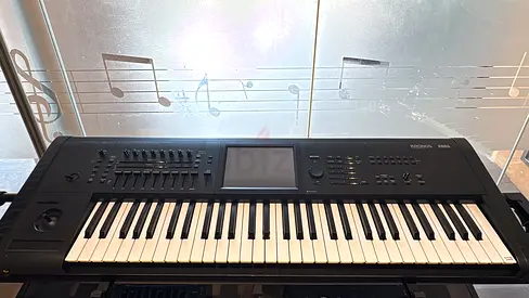 Korg Kronos 3