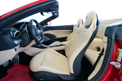 صورة مصغرة 11 لـ 2020 Ferrari PORTOFINO