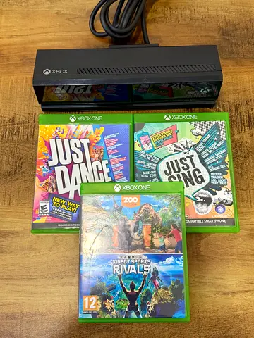 Xbox One Kinect sensor + 3 games
