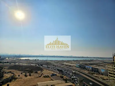 ** SEAFRONT LUXURIOUS-2BHK GYM POOL BALCONY COVERED PARKING **