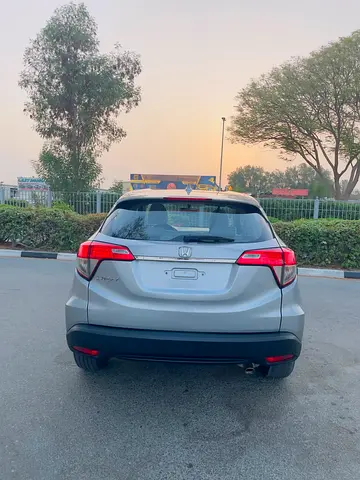 صورة 3 لـ 2019 Honda HR-V