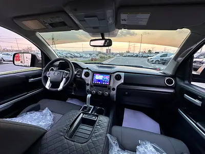 2017 Toyota TUNDRA 照片 8