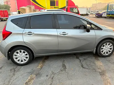 2015 Nissan VERSA 照片 4