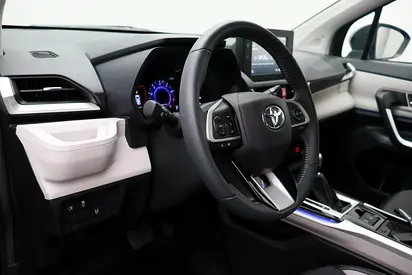 Toyota Veloz GX, миниатюра 11
