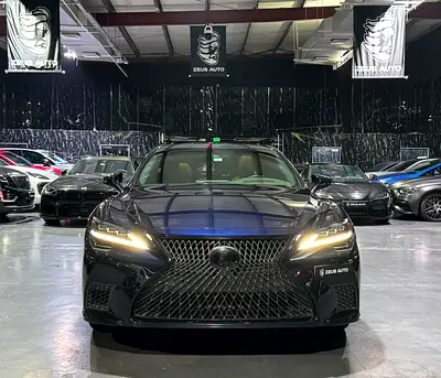صورة 2 لـ 2022 Lexus LS-SERIES