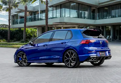 صورة 3 لـ 2023 Volkswagen GOLF R