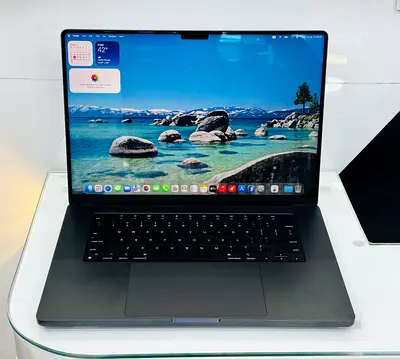 MacBook Pro 16” M4 Pro | 24GB RAM | 500GB SSD | 99% Battery | Warranty