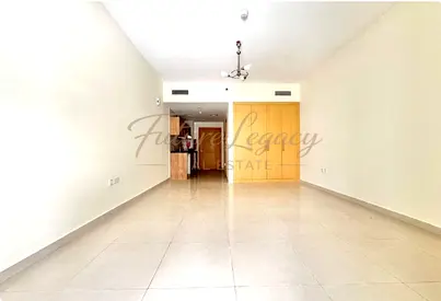 UNFURNISHED STUDIO l READY TO MOVE l VACANT