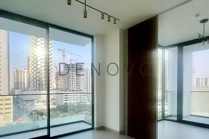 Spacious 1BR | Corner Unit | 2 Side Balcony Multiple Views