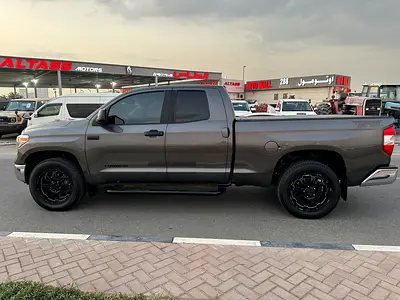 2017 Toyota TUNDRA 照片 4