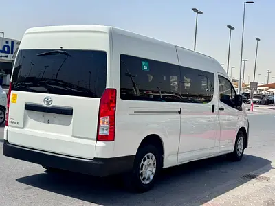 2022 Toyota HIACE — фото 7