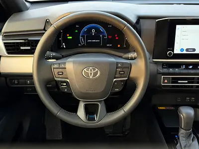 صورة 13 لـ 2026 Toyota CAMRY