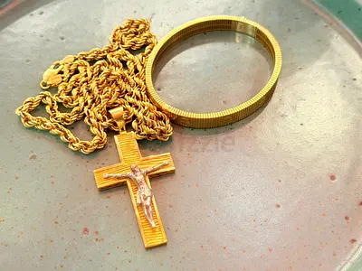 Gold 18k 40 gram for sale as per gram price no labor charge