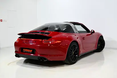 صورة مصغرة 5 لـ 2015 Porsche 911