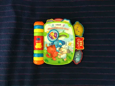 Vtech Rhyme and Discover Book