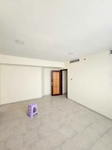 *Spacious big siza 2 bedroom with 3 Bathroom 2 masterroom balcony opne viwe only border Al Nahda Sh