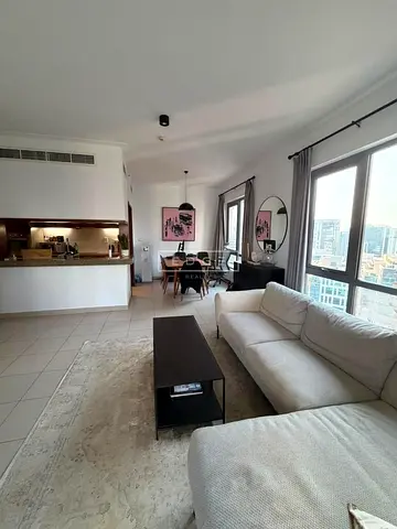 HIGH FLOOR | SPACIOUS LAYOUT | UNFURNISHED