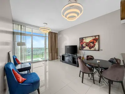 Golf Course View | High Floor | Vacant | Furnished