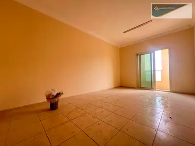 HOT OFFER ! FULLY SPACIOUS 2BHK 2 COMPLETE WASHROOMS WITH BALCONY CENTRAL AC NEAT AND CLEAN BUILDIN