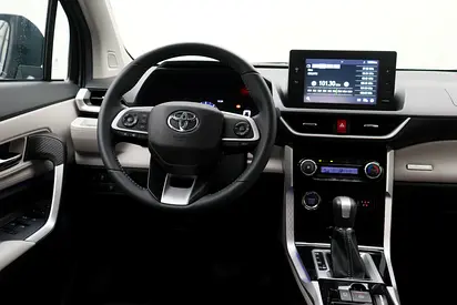 Toyota Veloz GX, миниатюра 9