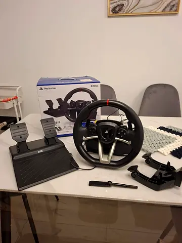 Hori Racing Wheel Apex for PS4/PS5/PC