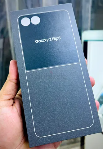 Samsung Galaxy Z Flip 8 5G 512Gb UAE version