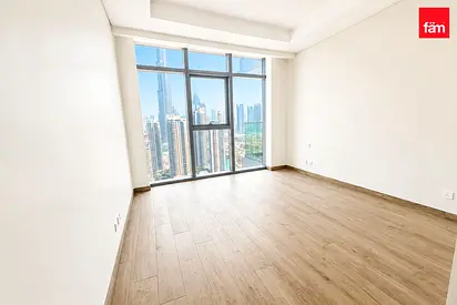 Close Kitchen I Big Study Room I Large Balcony