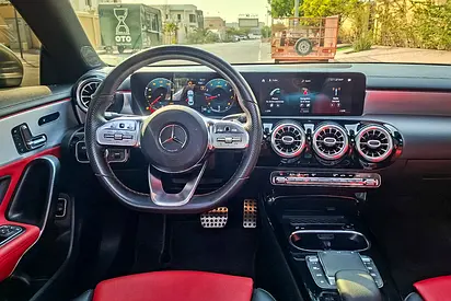 صورة 10 لـ 2021 Mercedes-BENZ CLA