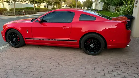 2014 FORD MUSTANG thumbnail 5