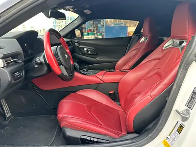 2021 Toyota SUPRA photo 12
