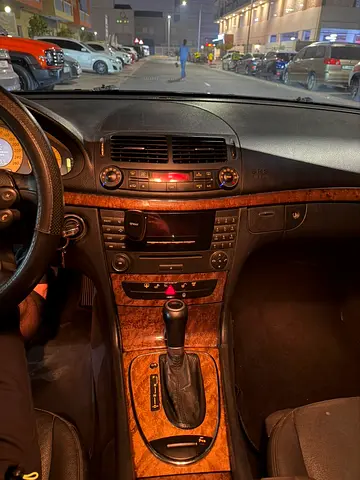 صورة مصغرة 7 لـ 2007 Mercedes-BENZ E-CLASS