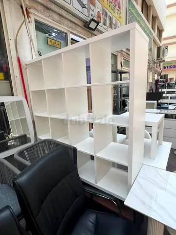 White 16-Cube Shelving Unit Bookcase