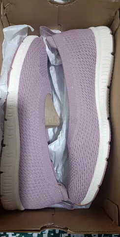 SKECHERS WF PUMPS /7US