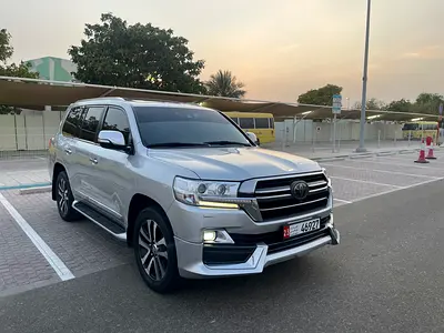 للبيع تويوتا لاندكروزر VX-R 5.7 Grand touring خليجي اعلى فئة