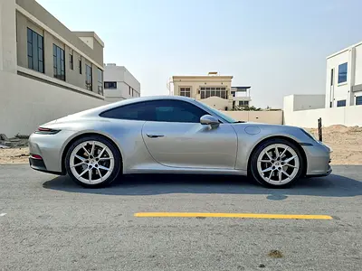 صورة 4 لـ 2025 Porsche 911