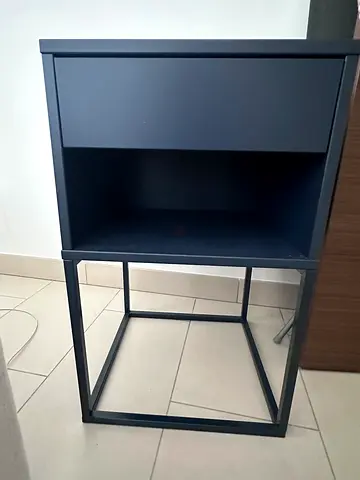 Bedside table