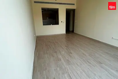 SKYLINE VIEW | FREEHOLD | VACANT