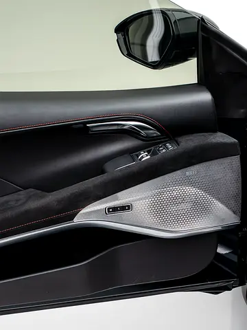 2023 Lotus EMIRA photo 19