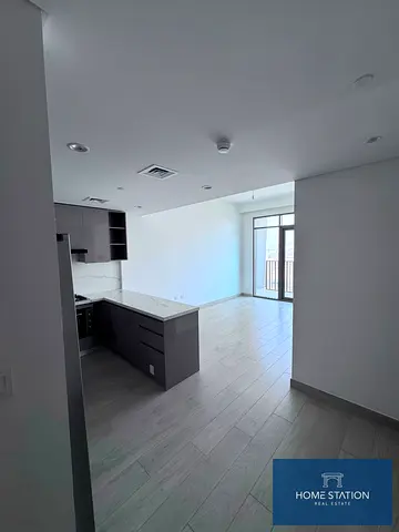 Spacious 3BR + Laundry | Unfurnished | Open Road View | Azizi Amber