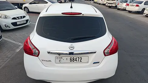2015 Nissan TIIDA — миниатюра 5