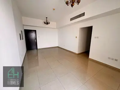شقة غير مفروشة بغرفة نوم واحدة | واحة ليوا 2 | الوصول إلى الشرفة والمسبح