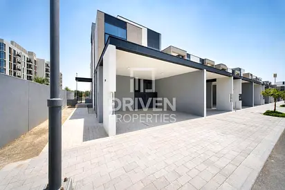 On the Park | Corner Unit | Exclusive Unit