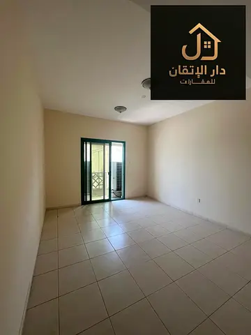فرصة ذهبية للإيجار شقه غرفتين وصاله منطقه النباعه موقع حيوي وقريب من جميع الخدمات