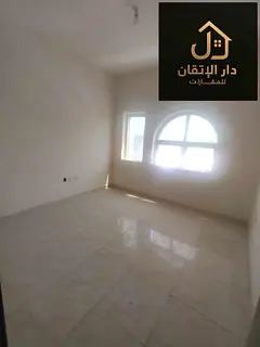 *Golden Opportunity For Rent | 2 Bedrooms and Hall in Al Majara Area. Prime location close to the pa