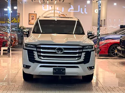 Toyota Land Cruiser VXR 2023 GCC Specs