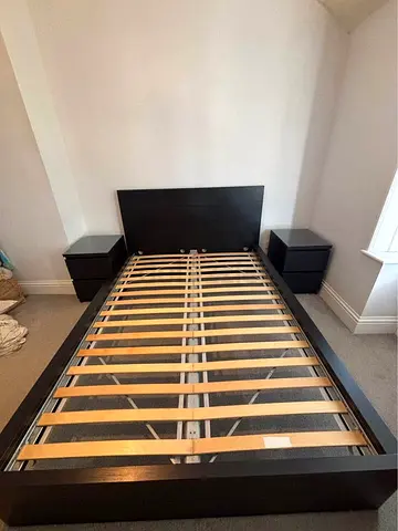 Ikea Queen size bed frame with mattress