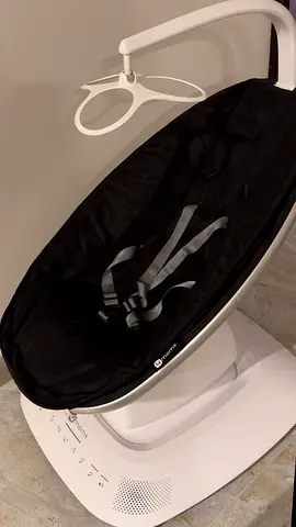 4moms MamaRoo Baby Swing - Black Seat, Good Condition used for very few times (2-3 times) (