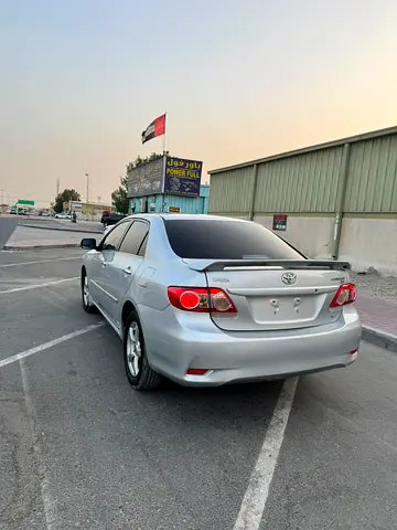 2011 Toyota COROLLA 缩略图 2