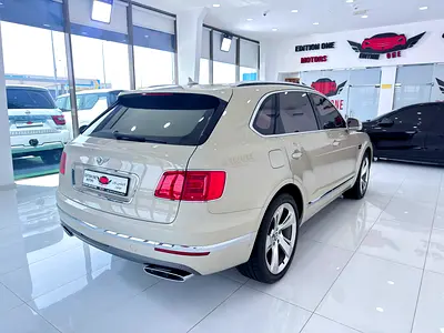 2017 Bentley BENTAYGA — миниатюра 10