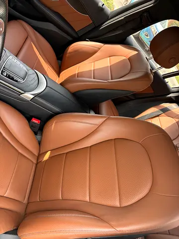 صورة 8 لـ 2022 Mercedes-BENZ GLC